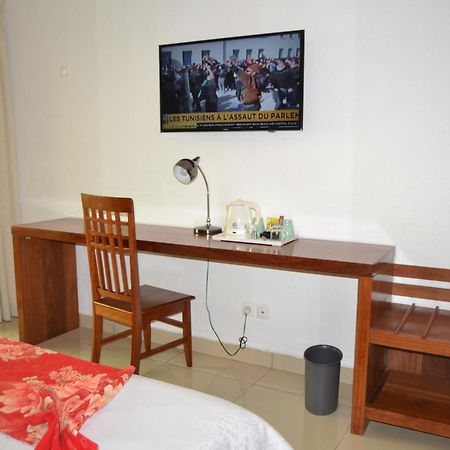 Grand Hotel Aeroport, Douala Luaran gambar