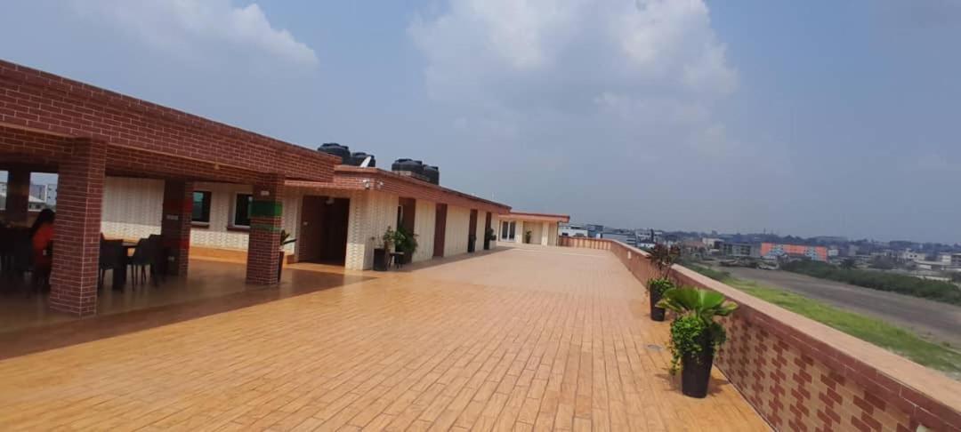 Grand Hotel Aeroport, Douala Luaran gambar